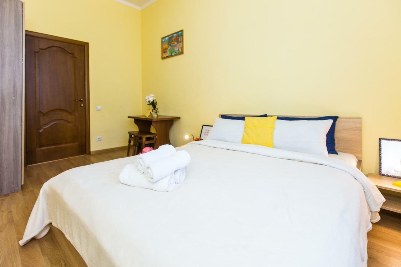 Modern 2Br Apartment In Central Liov Exterior foto