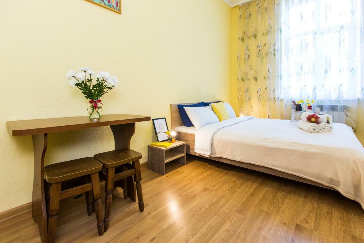 Modern 2Br Apartment In Central Liov Exterior foto